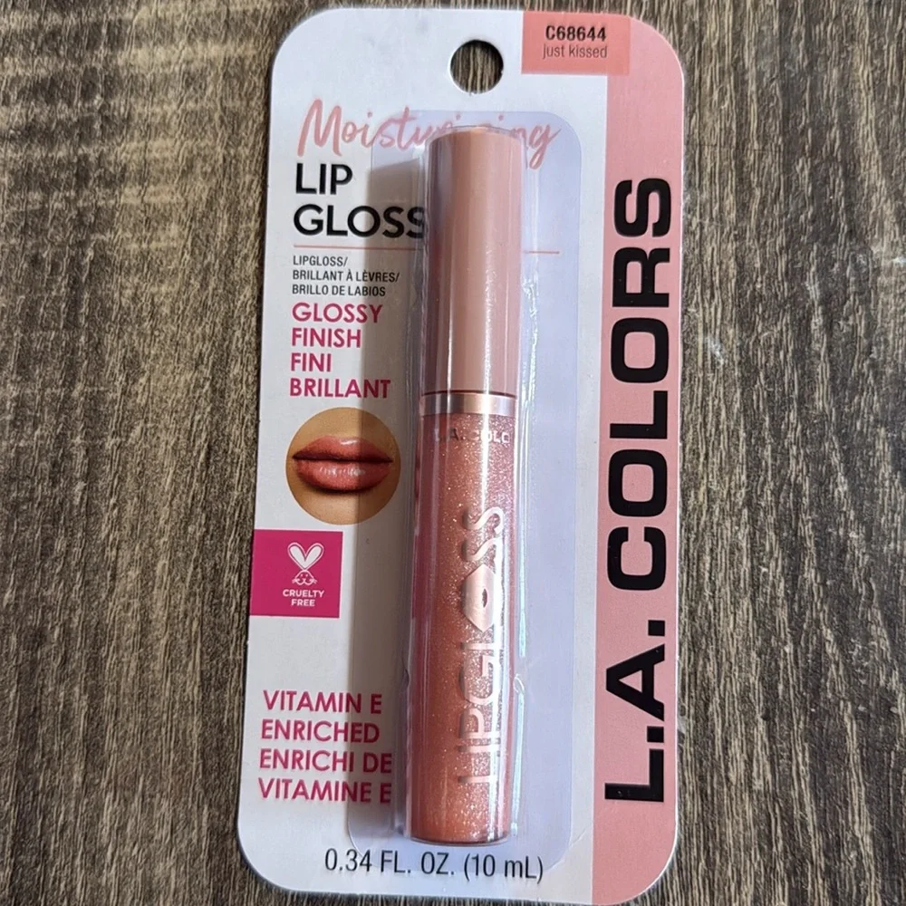 🥰🥰L.A. COLORS Moisturizing Glossy Finish Lip Gloss Set🥰🥰